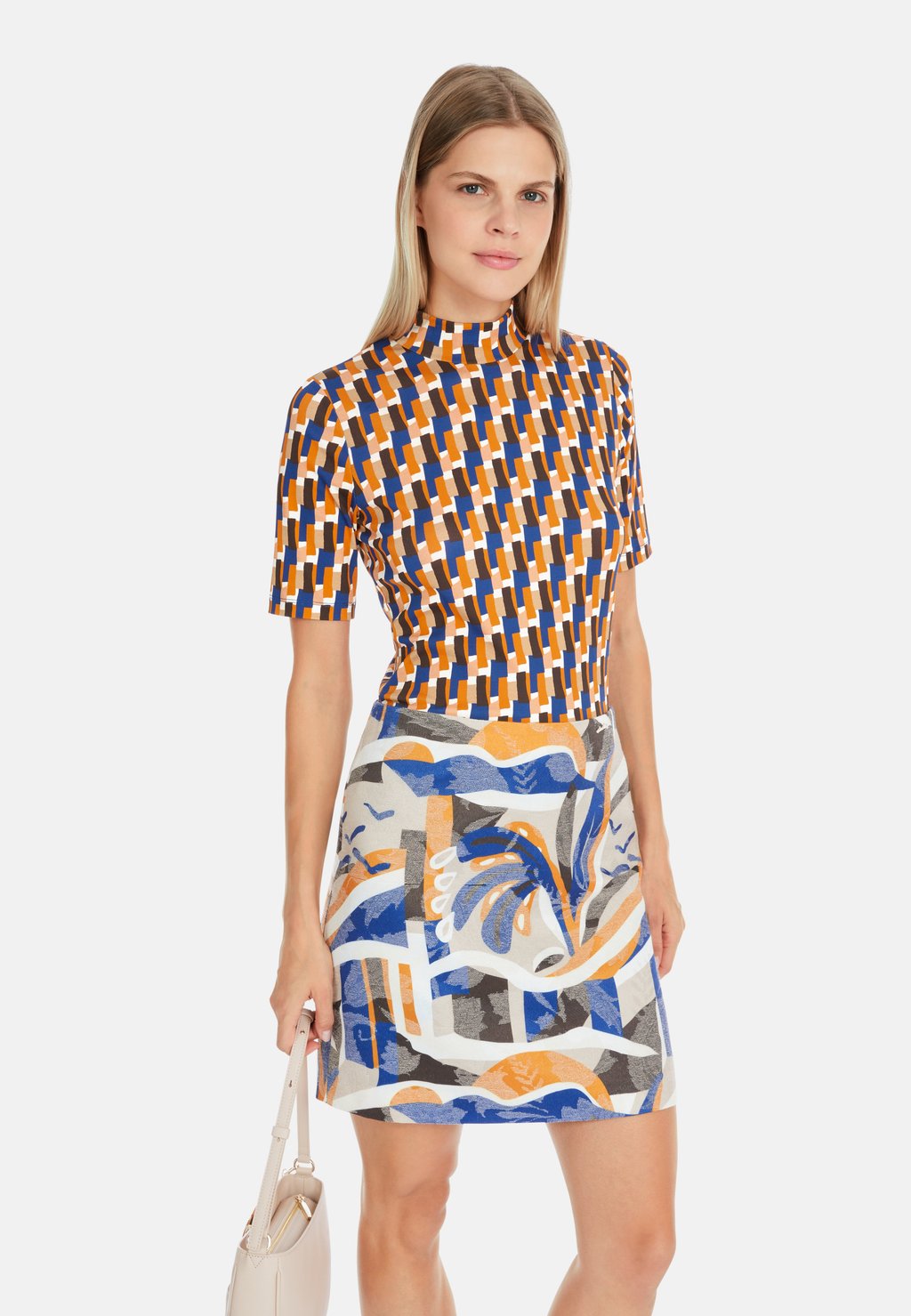 Футболка с принтом Marc Cain, темно-синий
Футболка с принтом Marc Cain, темно-синий