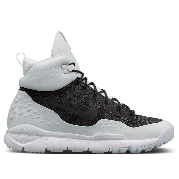 Кроссовки lab lupinek flyknit acg Nike, черный
Кроссовки lab lupinek flyknit acg Nike, черный