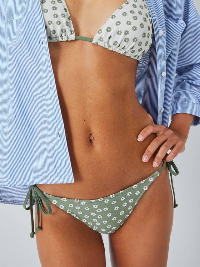 Джинсовые шорты-бермуды с вышивкой John Lewis ANYDAY, Pack of 2, Olive/White
Джинсовые шорты-бермуды с вышивкой John Lewis ANYDAY, Pack of 2, Olive/White