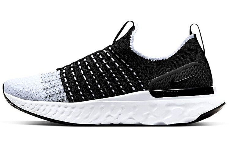 Женские беговые кроссовки Nike React Run
Женские беговые кроссовки Nike React Run