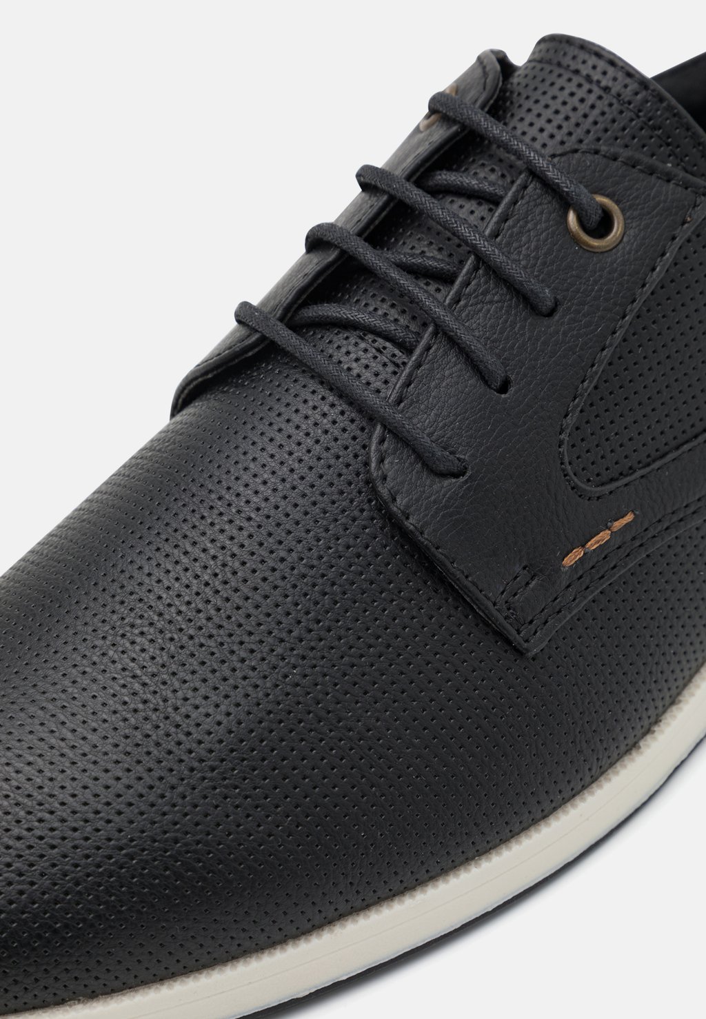 Повседневные туфли на шнуровке Pier One, черный
Повседневные туфли на шнуровке Pier One, черный