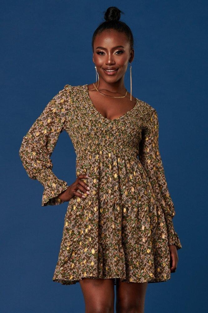 Шифоновое платье с V-образным вырезом и присборенными деталями Jolie Moi, зеленый
Шифоновое платье с V-образным вырезом и присборенными деталями Jolie Moi, зеленый