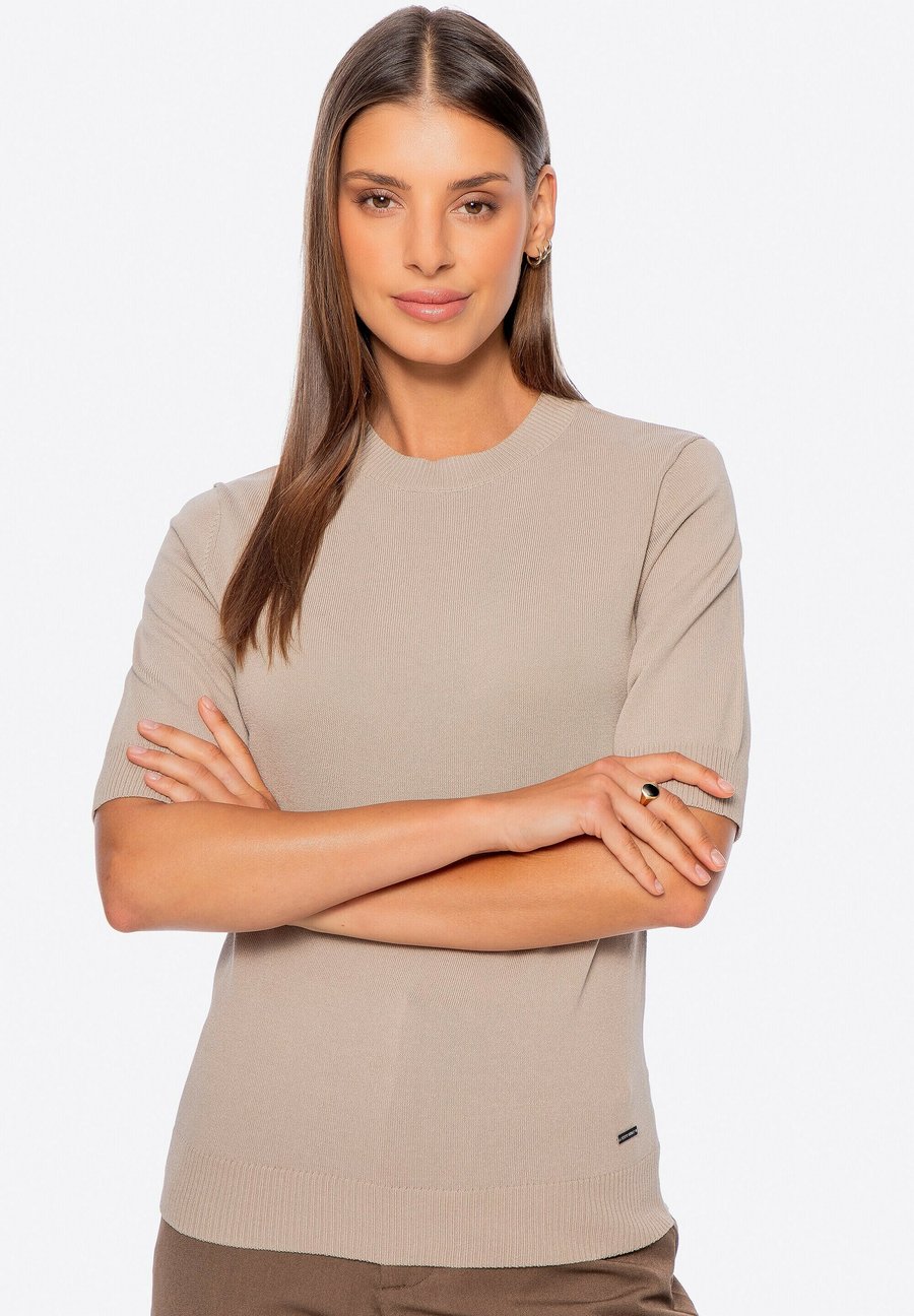 Футболка WITTCHEN Basic T-shirt, Beige
Футболка WITTCHEN Basic T-shirt, Beige