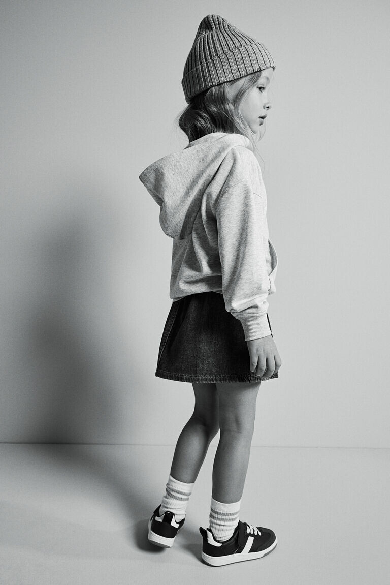 Толстовка оверсайз H&M, серый
Толстовка оверсайз H&M, серый