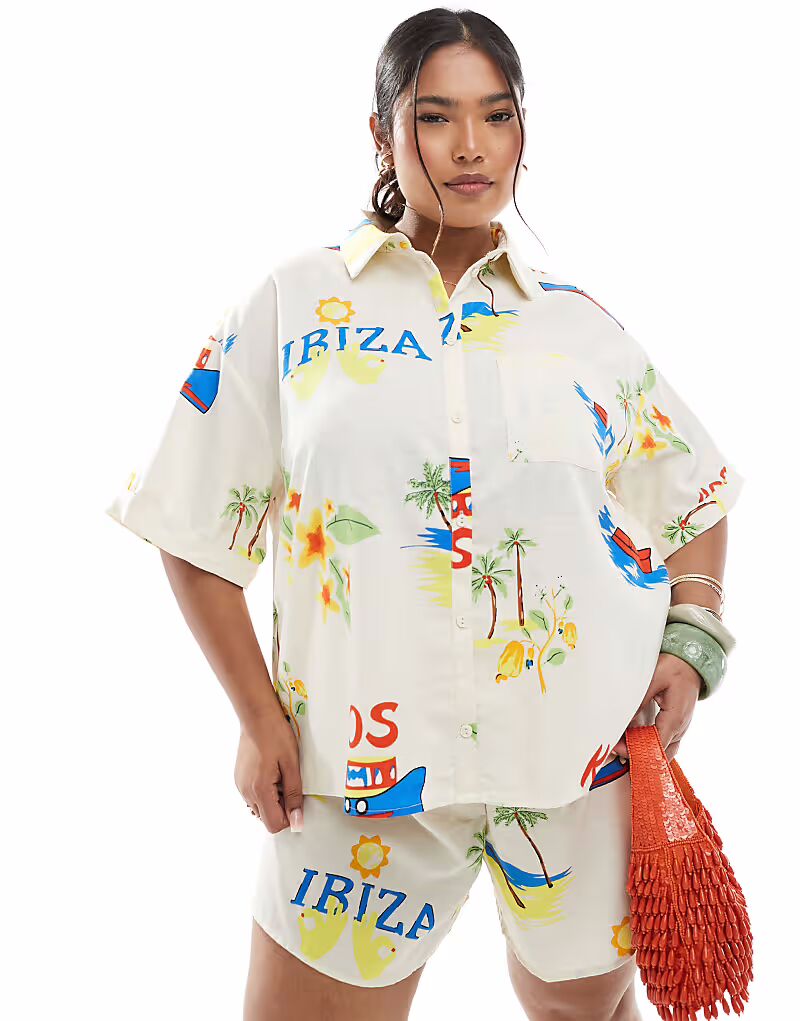 Рубашка свободного кроя Pieces Curve с кремовым принтом в стиле чат-шоу Pieces Plus
Рубашка свободного кроя Pieces Curve с кремовым принтом в стиле чат-шоу Pieces Plus