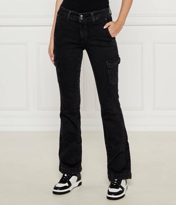 Джинсы женские Guess Jeans с накладными карманами, черный
Джинсы женские Guess Jeans с накладными карманами, черный