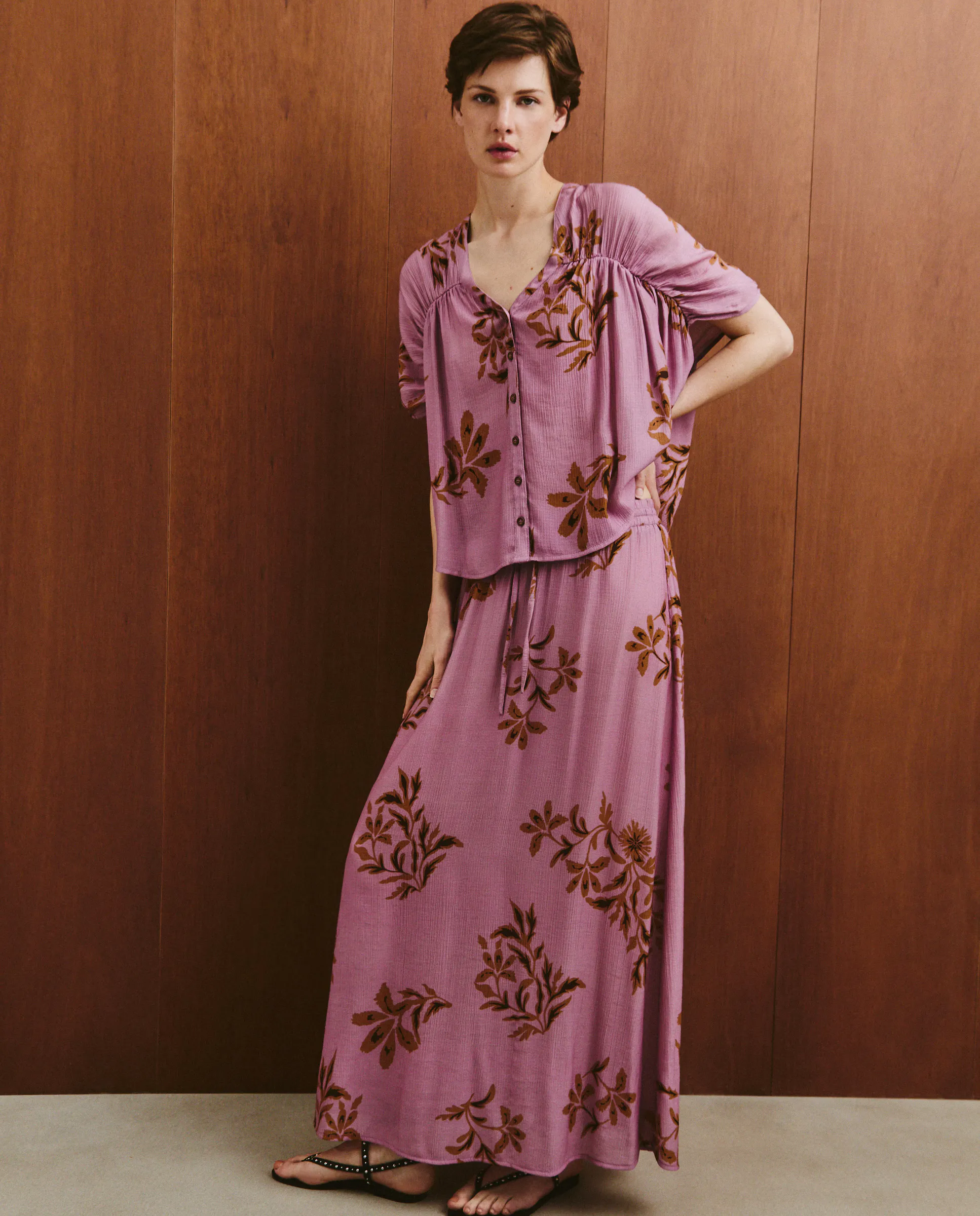 Женская блузка с открытым вырезом и принтом Southern Cotton, розовый
Женская блузка с открытым вырезом и принтом Southern Cotton, розовый