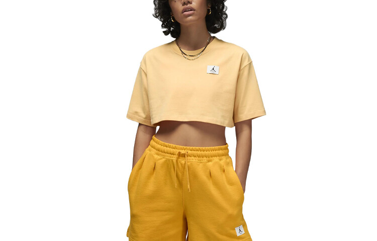 Укороченный топ женский золотой Jordan
Укороченный топ женский золотой Jordan