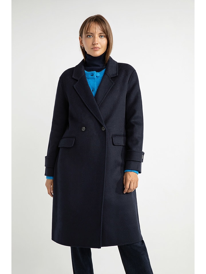 Зимнее пальто Сандро темно-синего цвета Josephine & Co
Зимнее пальто Сандро темно-синего цвета Josephine & Co