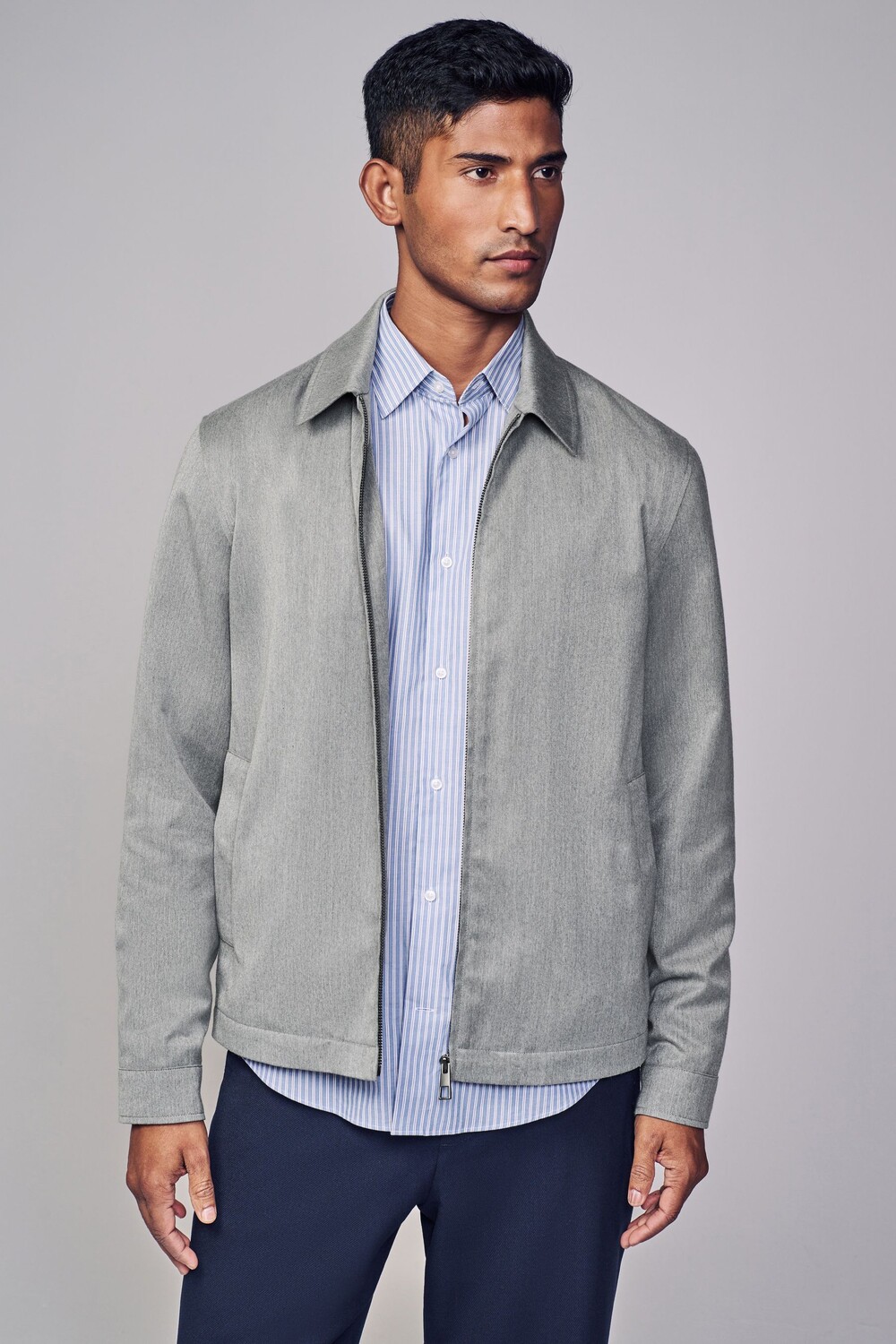 Умный шейный платок Next, серый
Умный шейный платок Next, серый