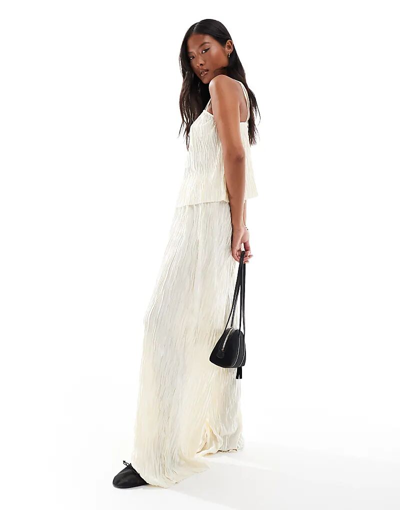 Широкие брюки Vero Moda Petite с текстурированной плиссировкой, цвет березовый кремовый
Широкие брюки Vero Moda Petite с текстурированной плиссировкой, цвет березовый кремовый