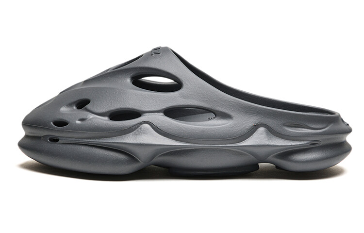 EQLZ 1100 Шлепанцы унисекс
EQLZ 1100 Шлепанцы унисекс