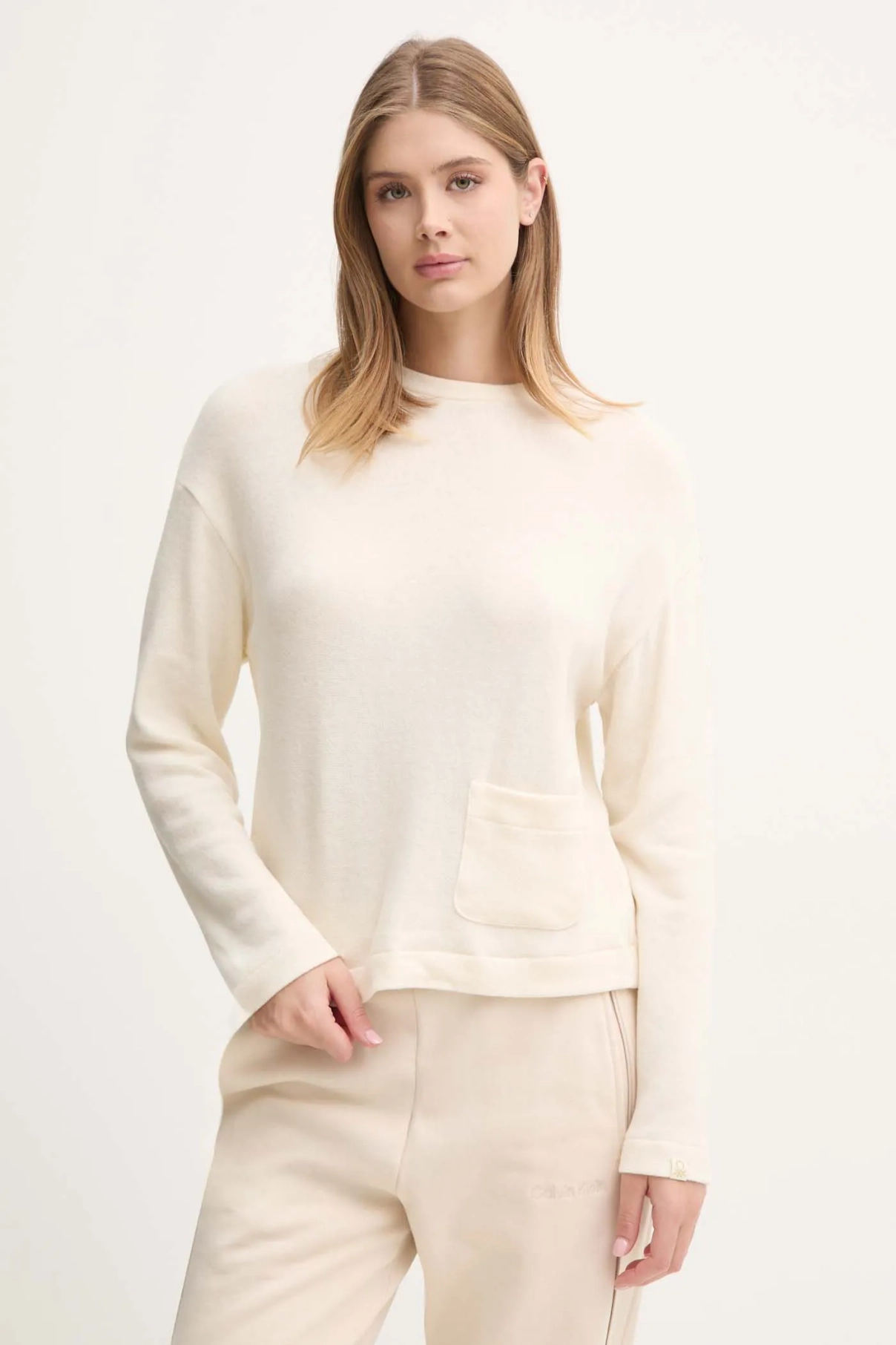 Лучшая ночь United Colors of Benetton, бежевый
Лучшая ночь United Colors of Benetton, бежевый