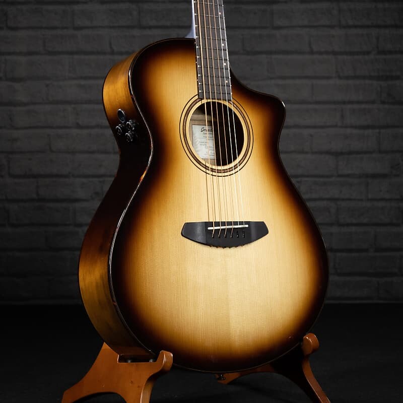 Акустическая гитара Breedlove Artista Pro Series Concert Burnt Amber CE Artista Pro Series Concert CE Acoustic Guitar
Акустическая гитара Breedlove Artista Pro Series Concert Burnt Amber CE Artista Pro Series Concert CE Acoustic Guitar