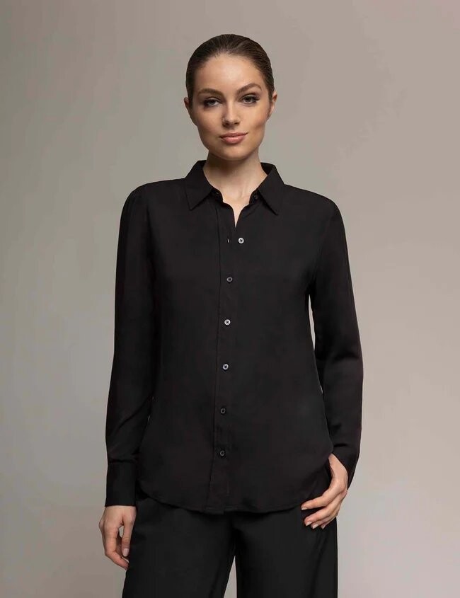 Рубашка шелковая U.S. Polo Assn. White Label Signature Touch, черный
Рубашка шелковая U.S. Polo Assn. White Label Signature Touch, черный