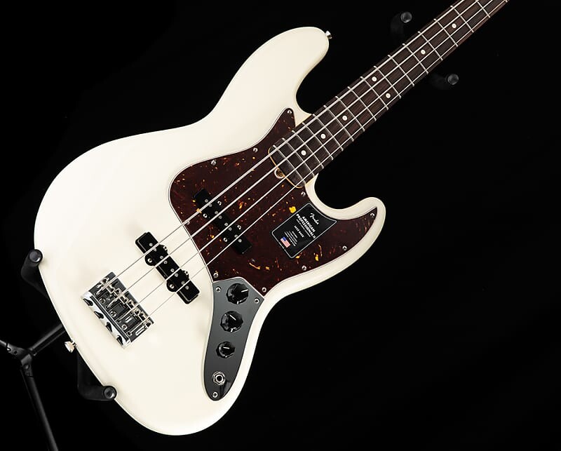 Бас-гитара Fender American Professional II Jazz Bass Olympic White American Professional II Jazz Bass with Rosewood Fretboard
Бас-гитара Fender American Professional II Jazz Bass Olympic White American Professional II Jazz Bass with Rosewood Fretboard