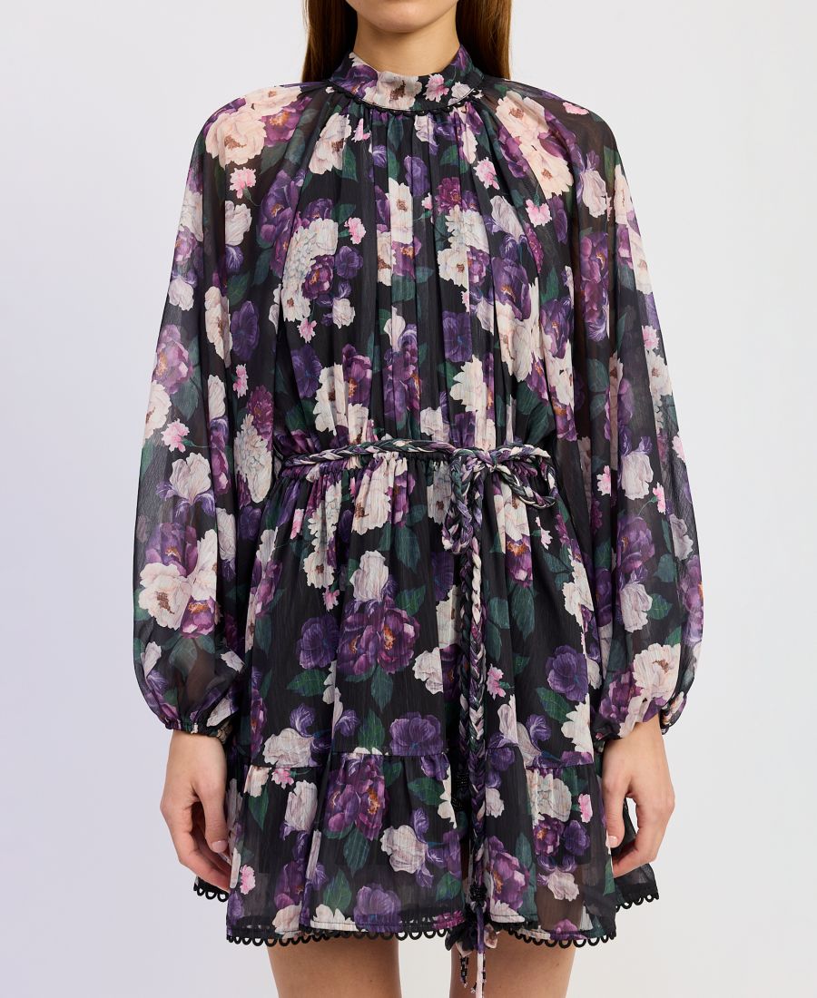 Женское мини-платье с длинными рукавами, воротником-стойкой и А-силуэтом En Saison, Black Purple Mauve
Женское мини-платье с длинными рукавами, воротником-стойкой и А-силуэтом En Saison, Black Purple Mauve