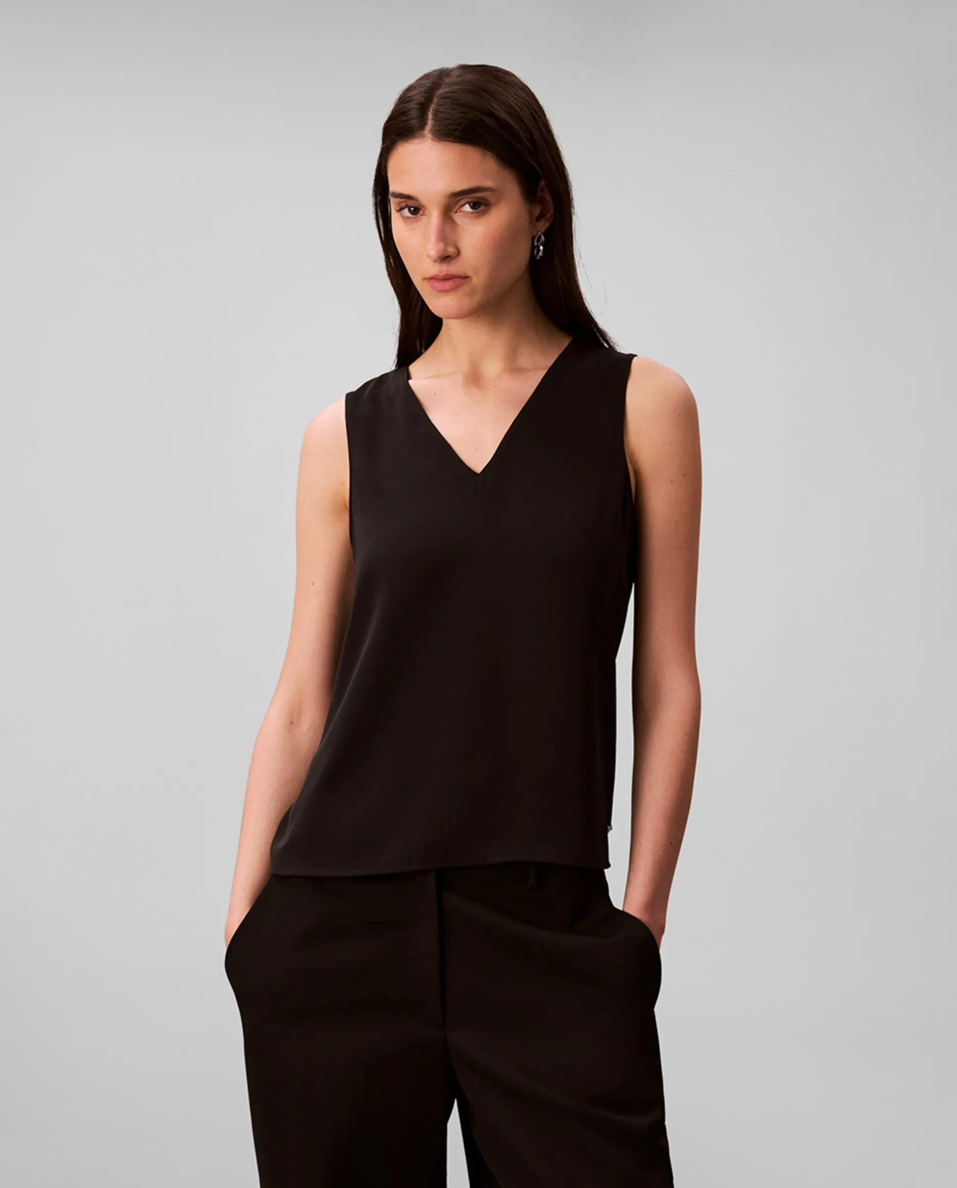 Женский топ Calvin Klein, черный
Женский топ Calvin Klein, черный