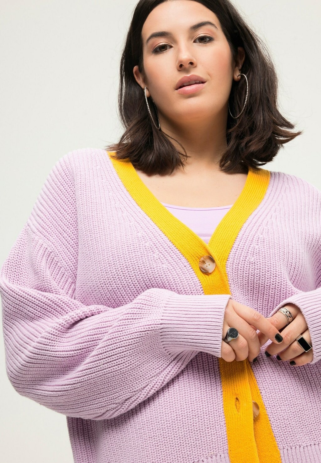 Кардиган COLORBLENDE LANGARM Studio Untold, пестрая сирень
Кардиган COLORBLENDE LANGARM Studio Untold, пестрая сирень