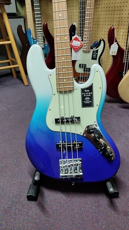 Джазовый бас-гитара Fender Player Plus Player Plus Jazz Bass with Pau Ferro Fretboard
Джазовый бас-гитара Fender Player Plus Player Plus Jazz Bass with Pau Ferro Fretboard