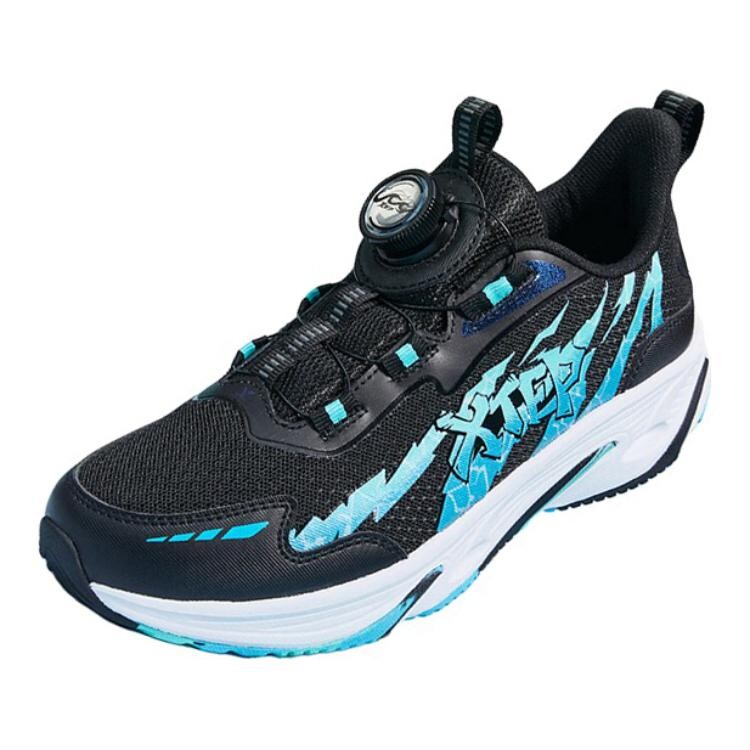 Детские кроссовки GS Low-top Black/New Ice Blue Xtep, черный/голубой
Детские кроссовки GS Low-top Black/New Ice Blue Xtep, черный/голубой