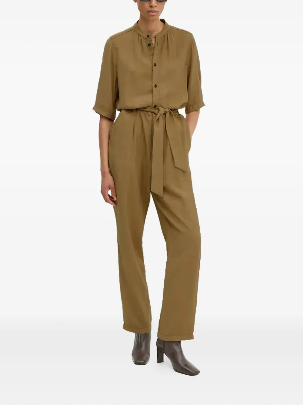 Комбинезон с поясом G-Star Raw, коричневый
Комбинезон с поясом G-Star Raw, коричневый