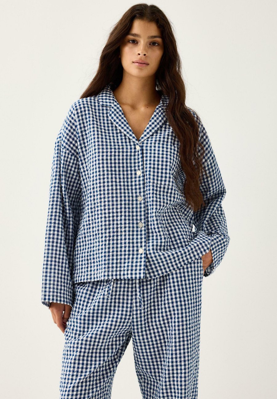 Пижамный топ Lindex Pyjama top, Dark Blue
Пижамный топ Lindex Pyjama top, Dark Blue