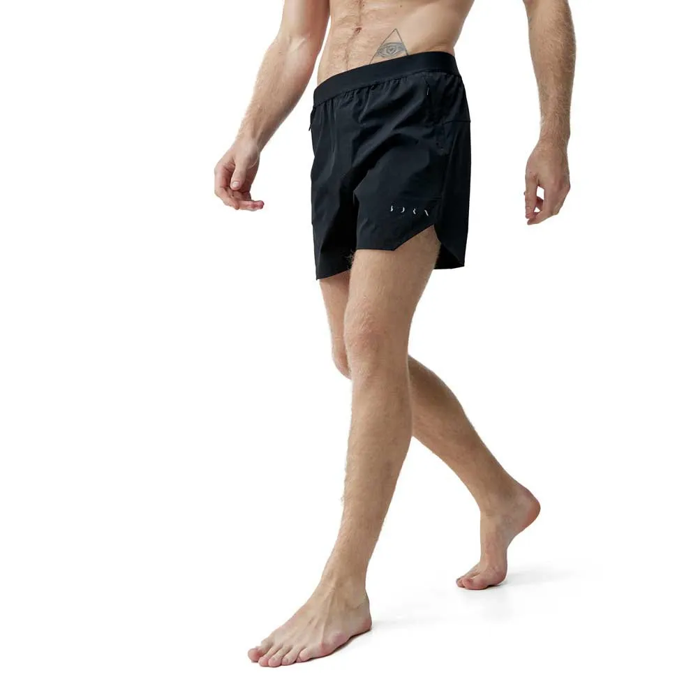 Шорты Born Living Yoga Malaui 7´´, черный
Шорты Born Living Yoga Malaui 7´´, черный