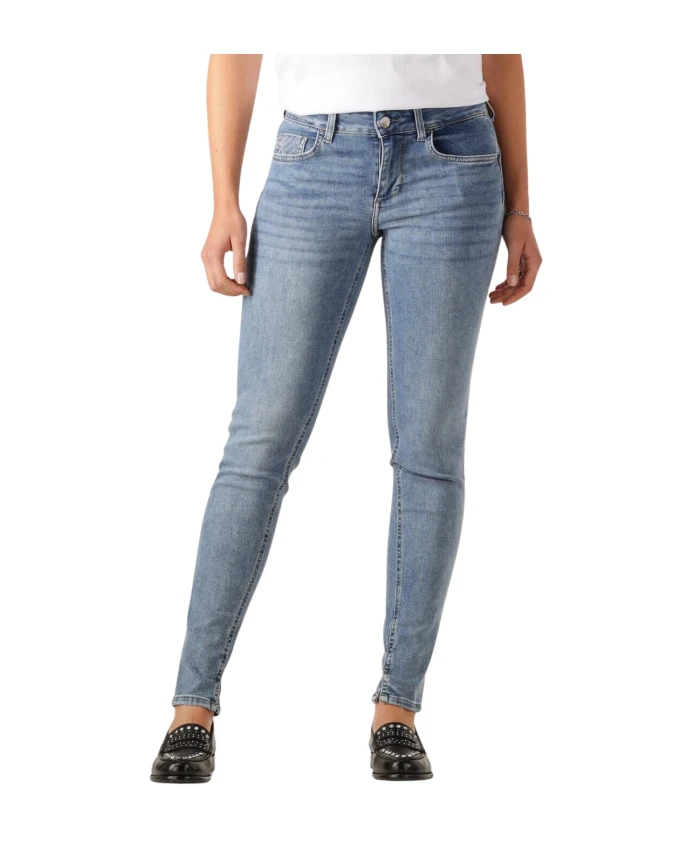 Великолепные джинсы облегающего кроя Liu Jo, синий
Великолепные джинсы облегающего кроя Liu Jo, синий