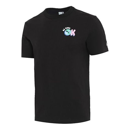 Футболка downtown graphic tee 'black blue pink' Puma, черный
Футболка downtown graphic tee 'black blue pink' Puma, черный