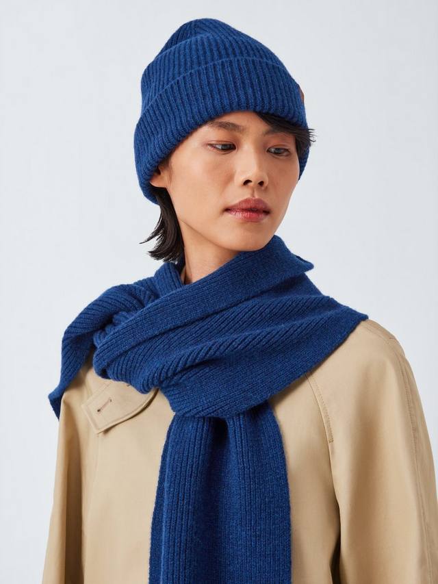 Комплект шапки и шарфа из чистой шерсти Mulberry, Night Sky
Комплект шапки и шарфа из чистой шерсти Mulberry, Night Sky