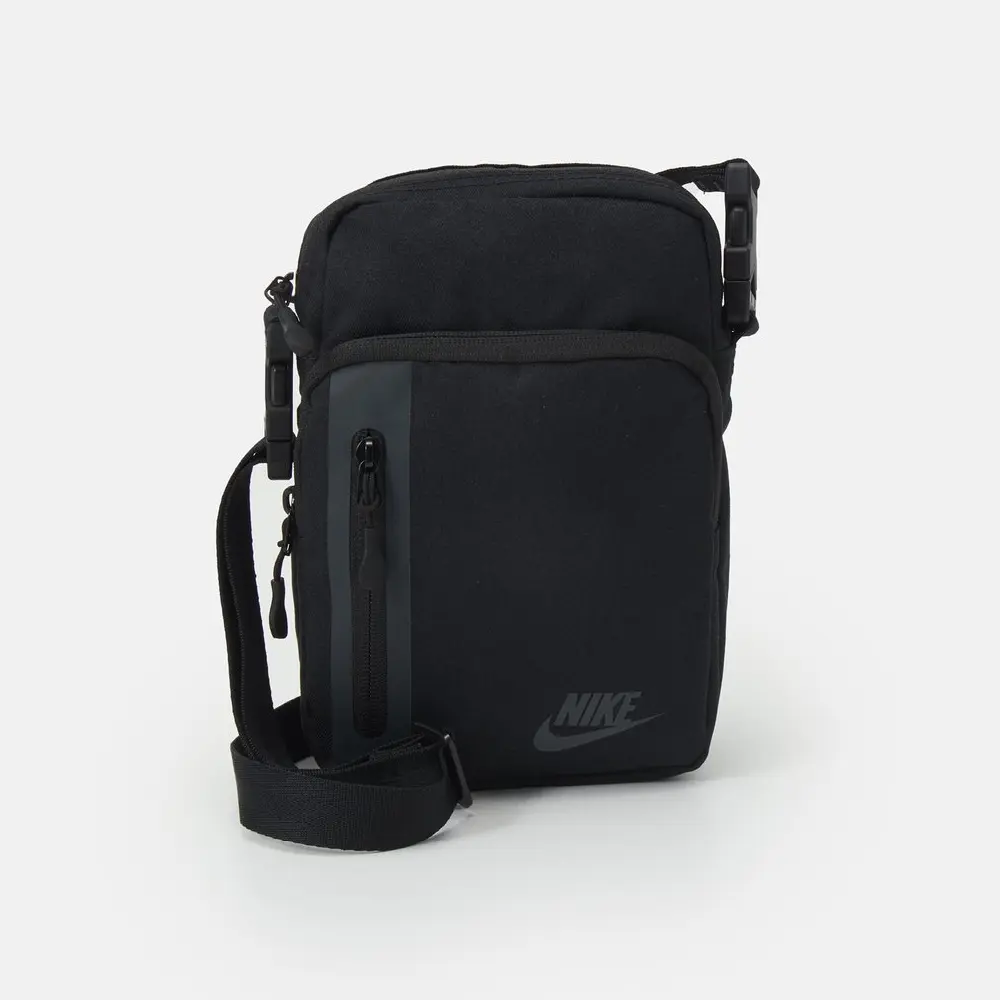 Сумка кросс-боди Nike текстильная с внешним карманом и логотипом, черный
Сумка кросс-боди Nike текстильная с внешним карманом и логотипом, черный