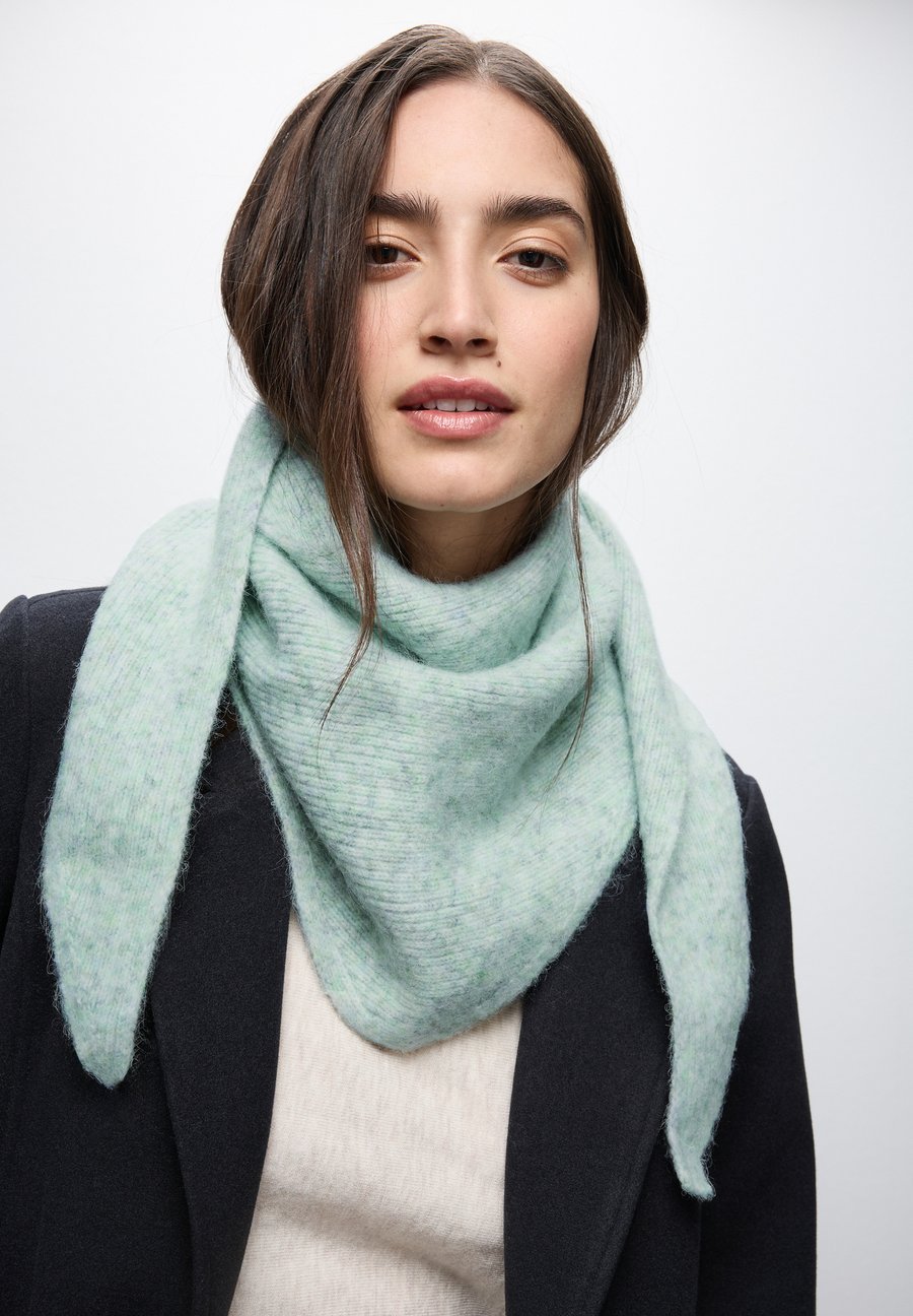 Шарф Street One Foulard, Grün/Light Green
Шарф Street One Foulard, Grün/Light Green