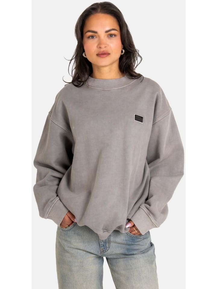 Худи Женский с круглым вырезом зеленого цвета Reell
Худи Женский с круглым вырезом зеленого цвета Reell