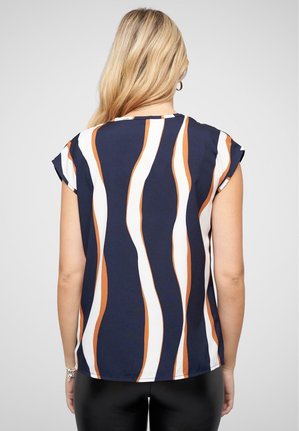 Блуза Cloud 5ive, мультиколор
Блуза Cloud 5ive, мультиколор