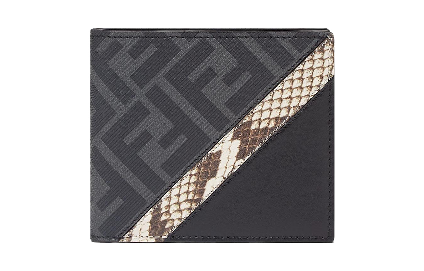 FENDI Кожаный бумажник мужской черно-серый
FENDI Кожаный бумажник мужской черно-серый