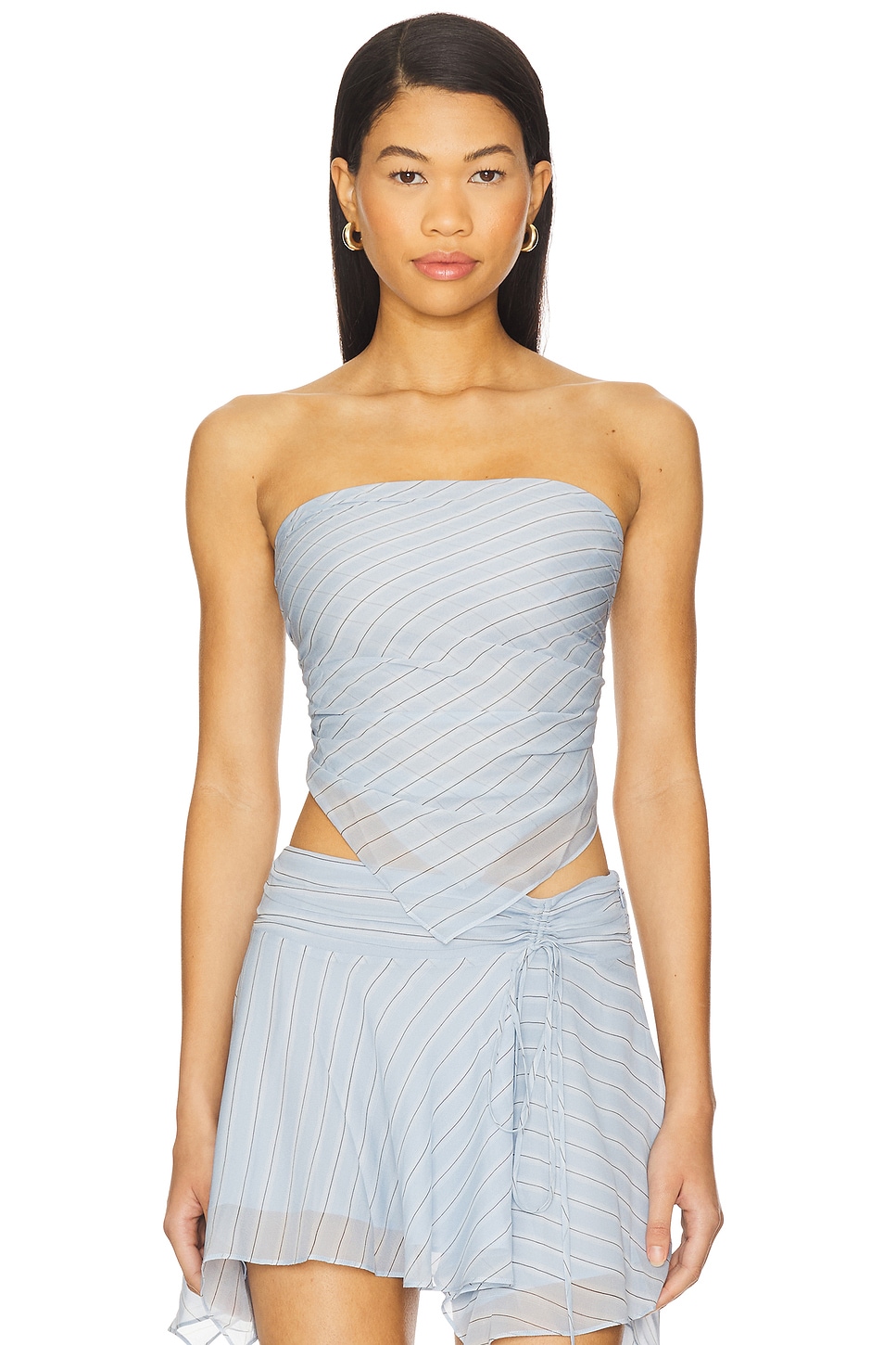 Топ-шарф Esra Bec + Bridge, sky blue stripe
Топ-шарф Esra Bec + Bridge, sky blue stripe