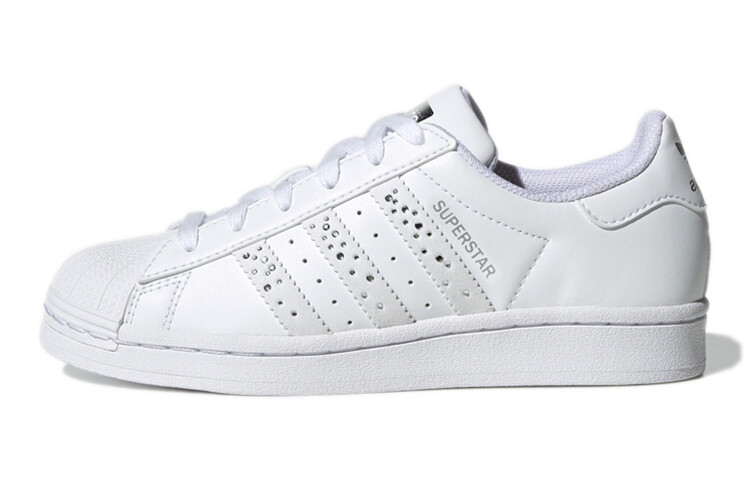 Adidas originals Superstar Kids Кроссовки для скейтбординга для детей
Adidas originals Superstar Kids Кроссовки для скейтбординга для детей