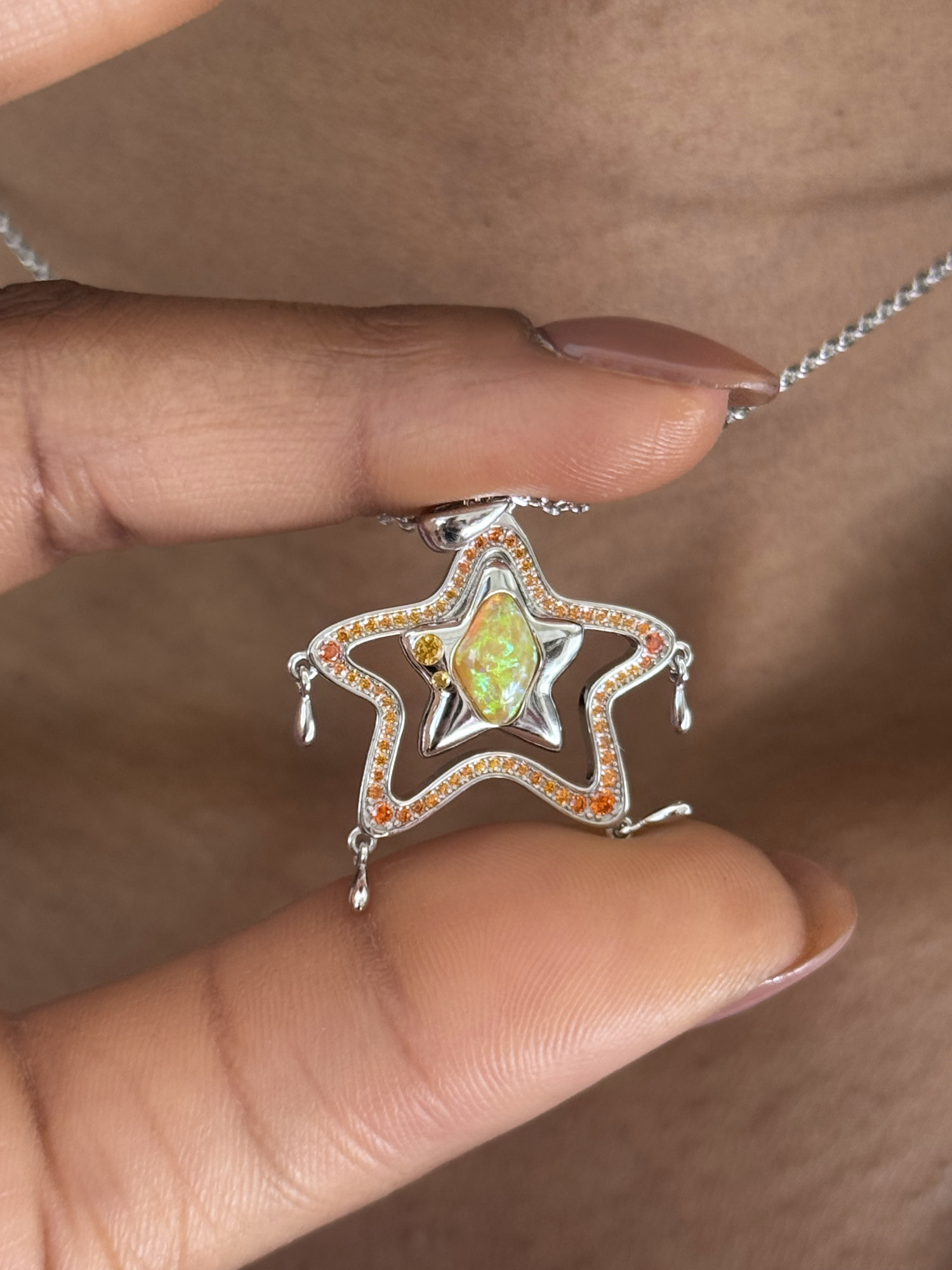 Колье Winx Club X Gadget4entertainment Stella Fairy Dust Bottle, серебро
Колье Winx Club X Gadget4entertainment Stella Fairy Dust Bottle, серебро