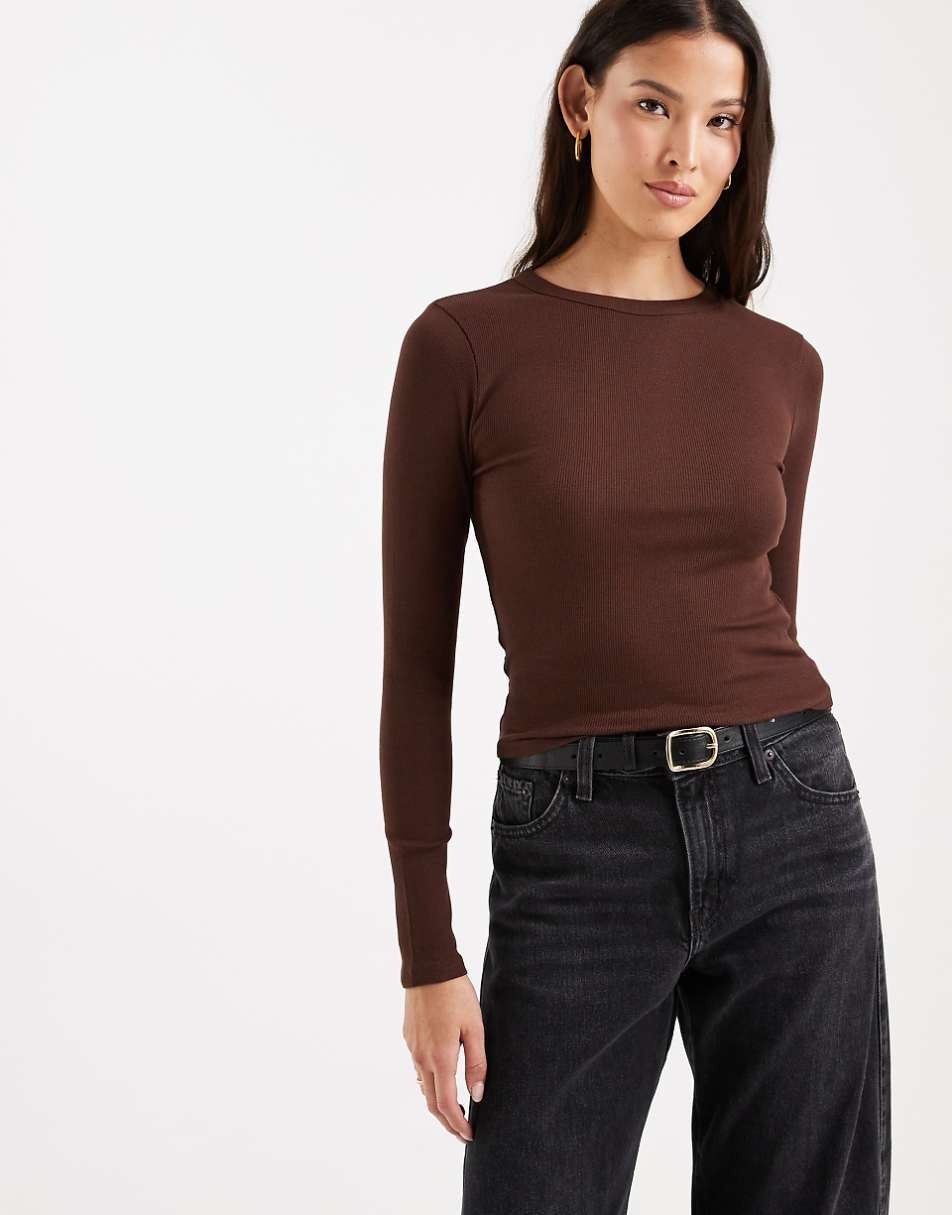 Лонгслив Asos Design Rib Crew Neck, шоколадный
Лонгслив Asos Design Rib Crew Neck, шоколадный