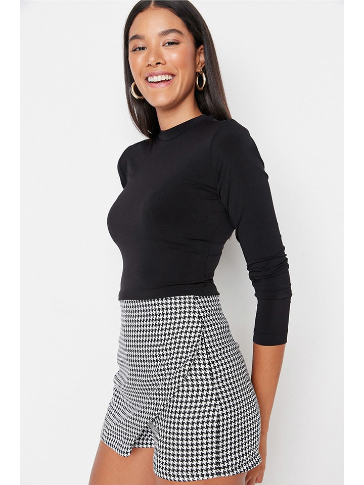 Лонгслив trendyol, черный
Лонгслив trendyol, черный