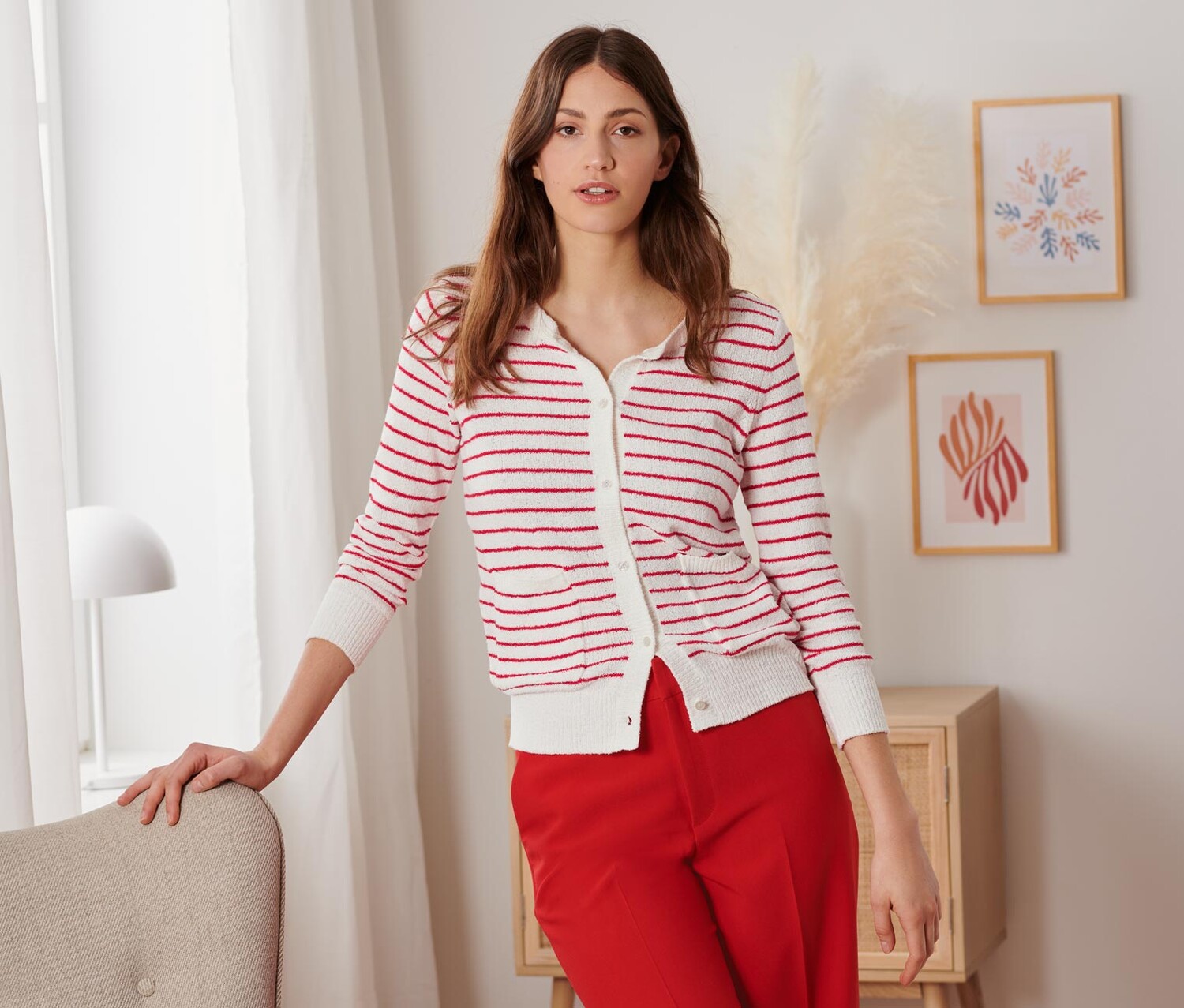 Кардиган в стиле букле Tchibo, красно-белая полоска
Кардиган в стиле букле Tchibo, красно-белая полоска