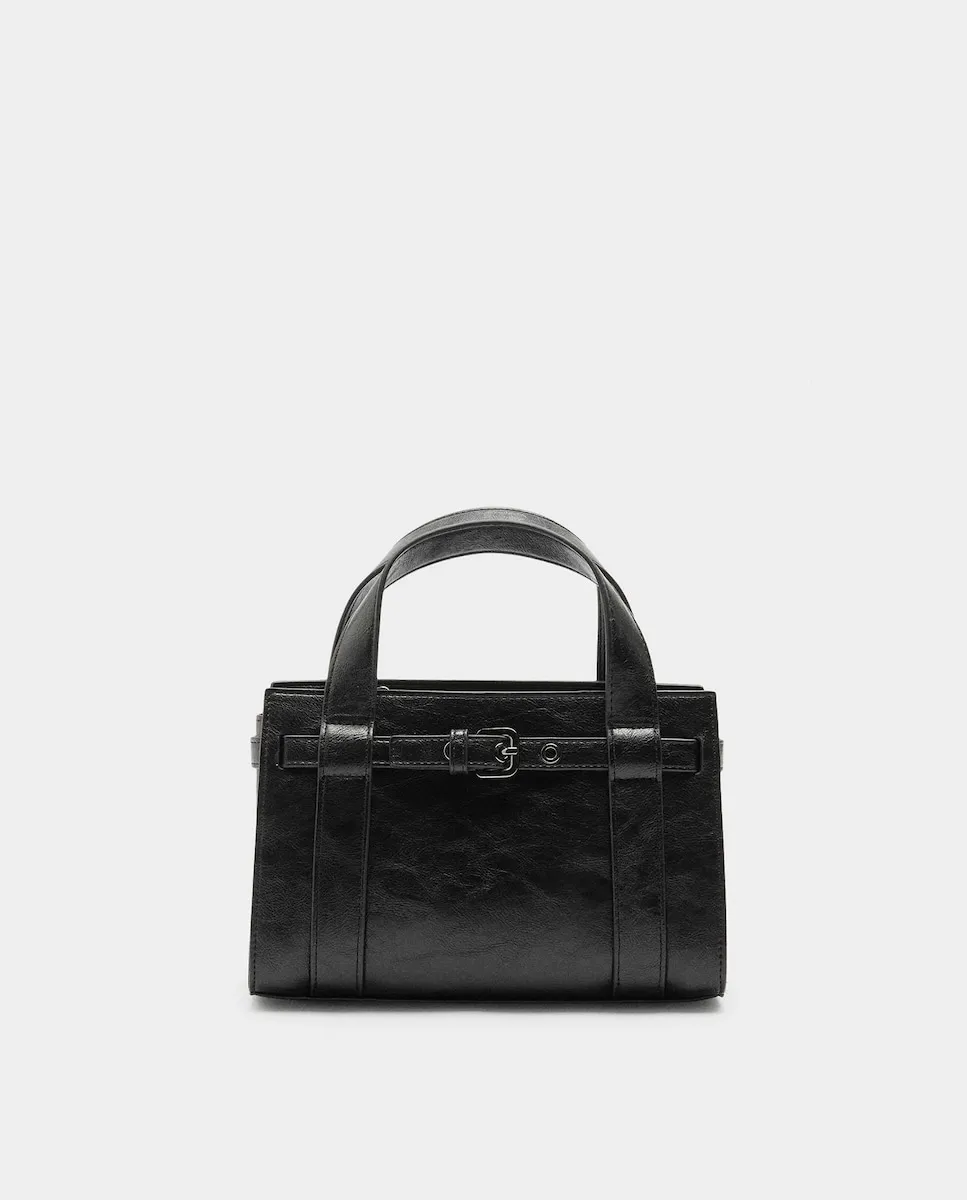 Сумка-тоут, трансформируемая в сумку через плечо с декоративной пряжкой и застежкой-молнией, однотонная Parfois, черный
Сумка-тоут, трансформируемая в сумку через плечо с декоративной пряжкой и застежкой-молнией, однотонная Parfois, черный