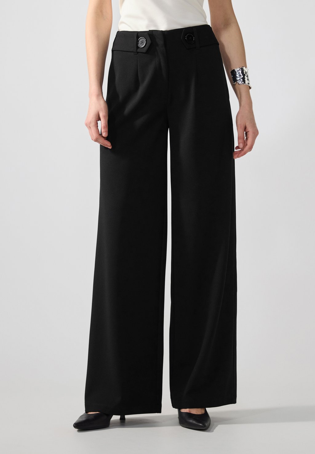 Брюки Anna Field, черный
Брюки Anna Field, черный