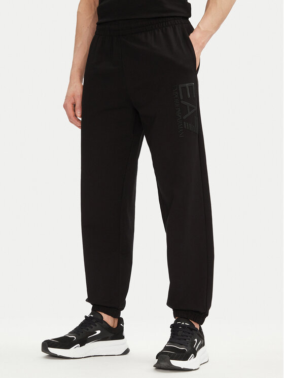Спортивные брюки обычного кроя 7M000233 AF13512 UC001 Ea7 Emporio Armani, черный
Спортивные брюки обычного кроя 7M000233 AF13512 UC001 Ea7 Emporio Armani, черный