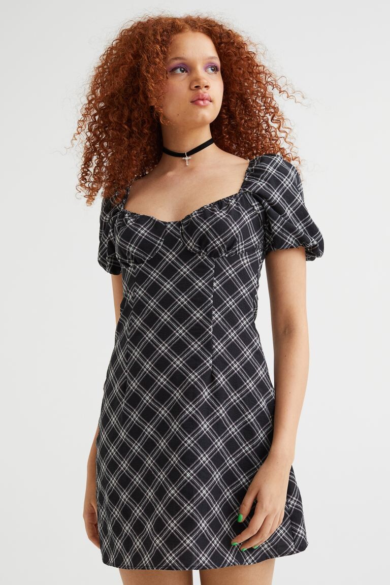 Платье из крепа с пышными рукавами H&M, черный/сетка
Платье из крепа с пышными рукавами H&M, черный/сетка