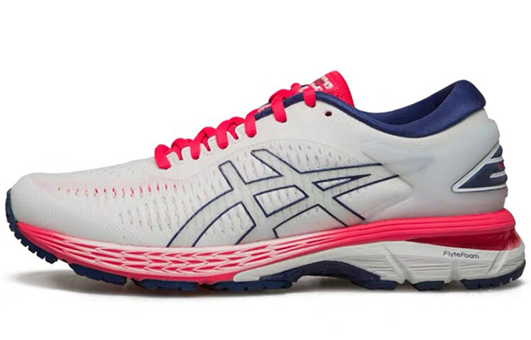 Женские кроссовки Asics 
Женские кроссовки Asics