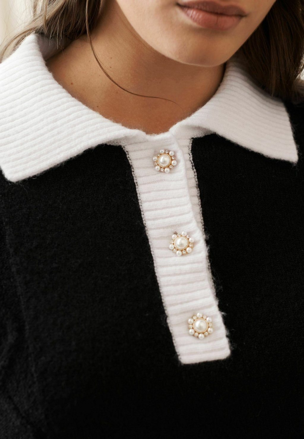 Джемпер GEM BUTTON REGULAR FIT Next, черный
Джемпер GEM BUTTON REGULAR FIT Next, черный