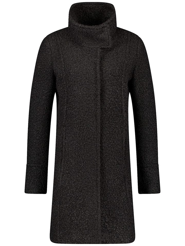 TAIFUN Переходное пальто черного цвета
TAIFUN Переходное пальто черного цвета