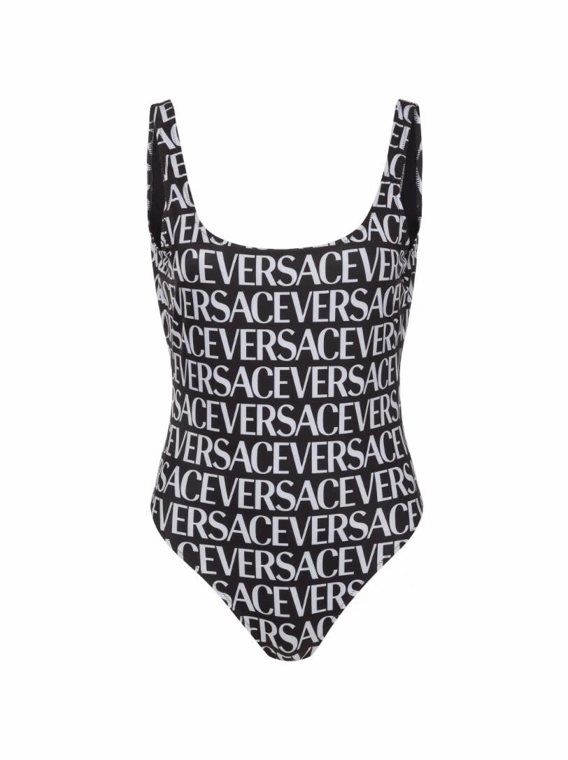 Слитный купальник с монограммой Versace, Черный, Слитный купальник с монограммой Versace
Слитный купальник с монограммой Versace, Черный, Слитный купальник с монограммой Versace
